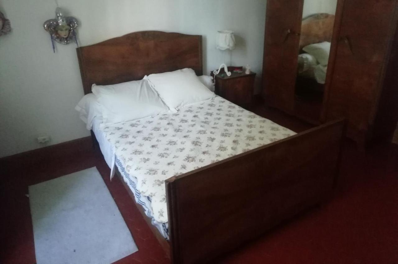 Chez Fleur Bed & Breakfast Авиньон Екстериор снимка